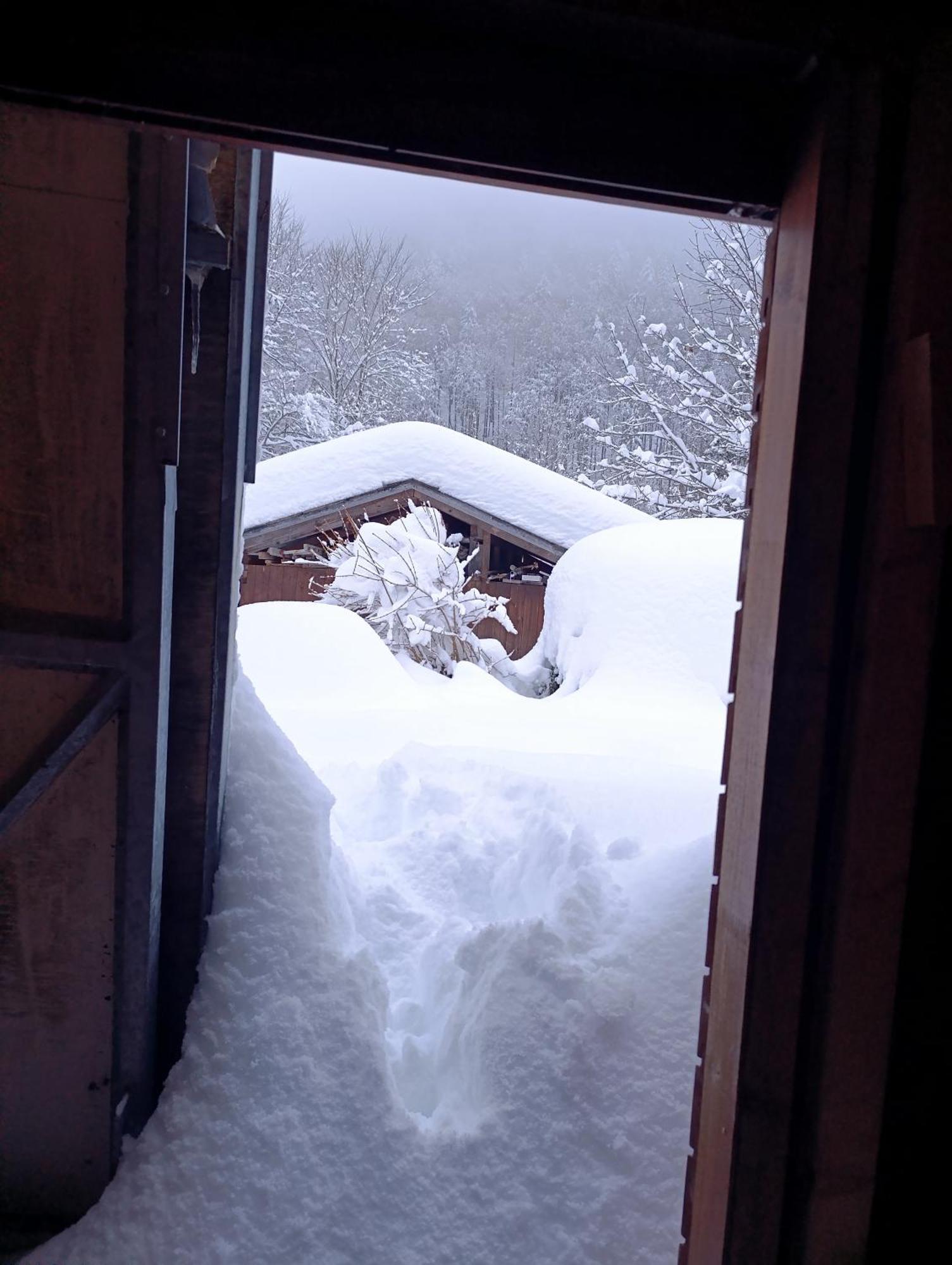 Ferienhaus Baerschwendi Lungern Exteriör bild